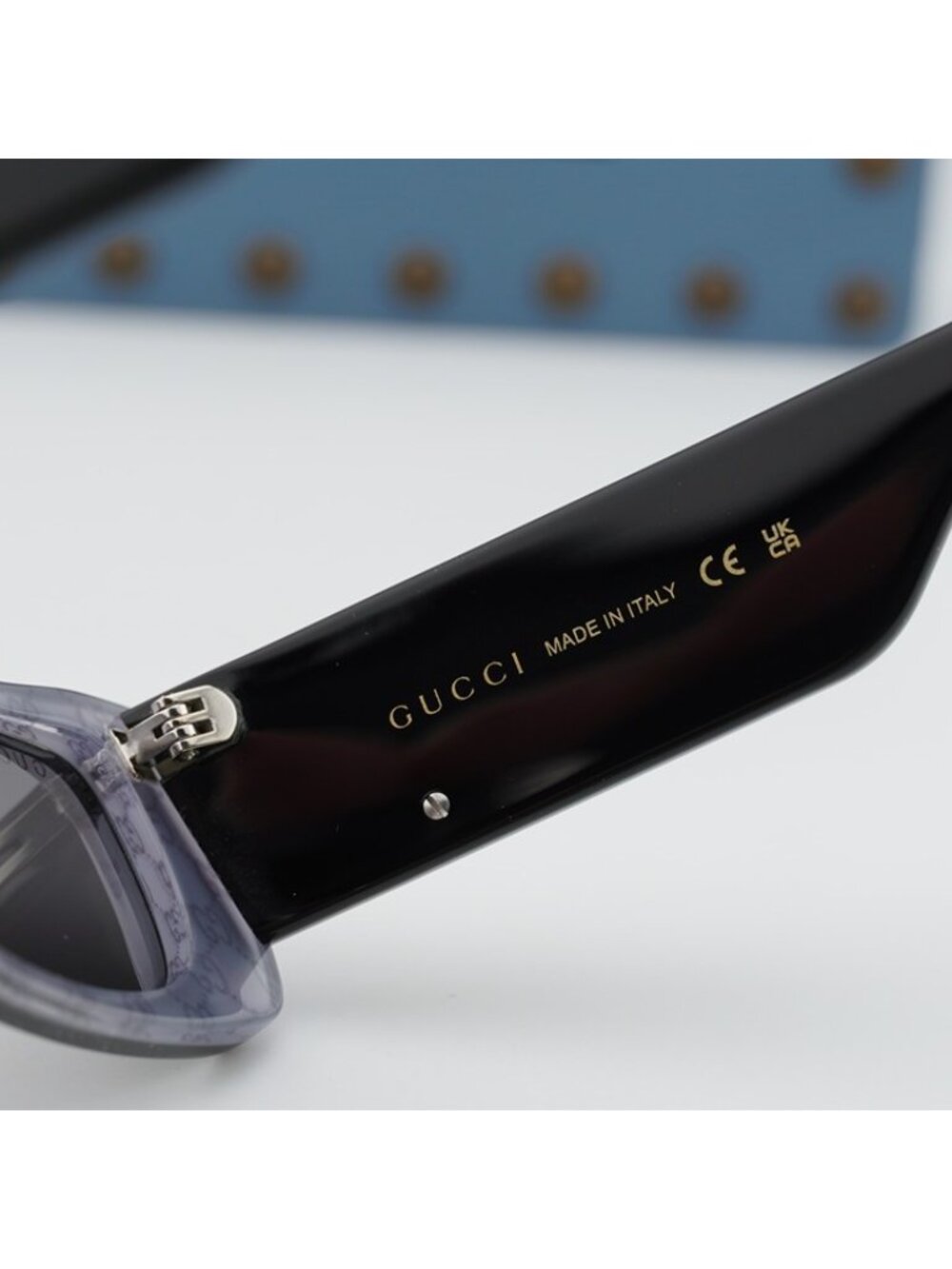 Gucci GG0516S 018 Sunglasses Black Rectangle Frame, Grey Lenses - Picture 7 of 11